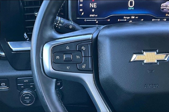 Used 2025 Chevrolet Silverado 1500 LT AWD/4WD image 18