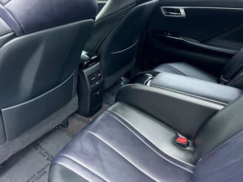 Certified 2018 Toyota Mirai image 4