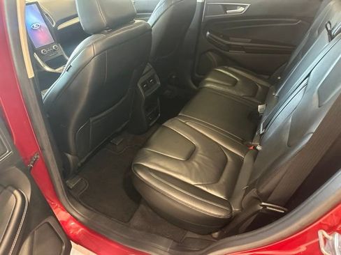 Used 2022 Ford Edge Titanium AWD/4WD image 7