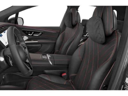 Used 2023 Mercedes-Benz EQS 580 4MATIC SUV image 9