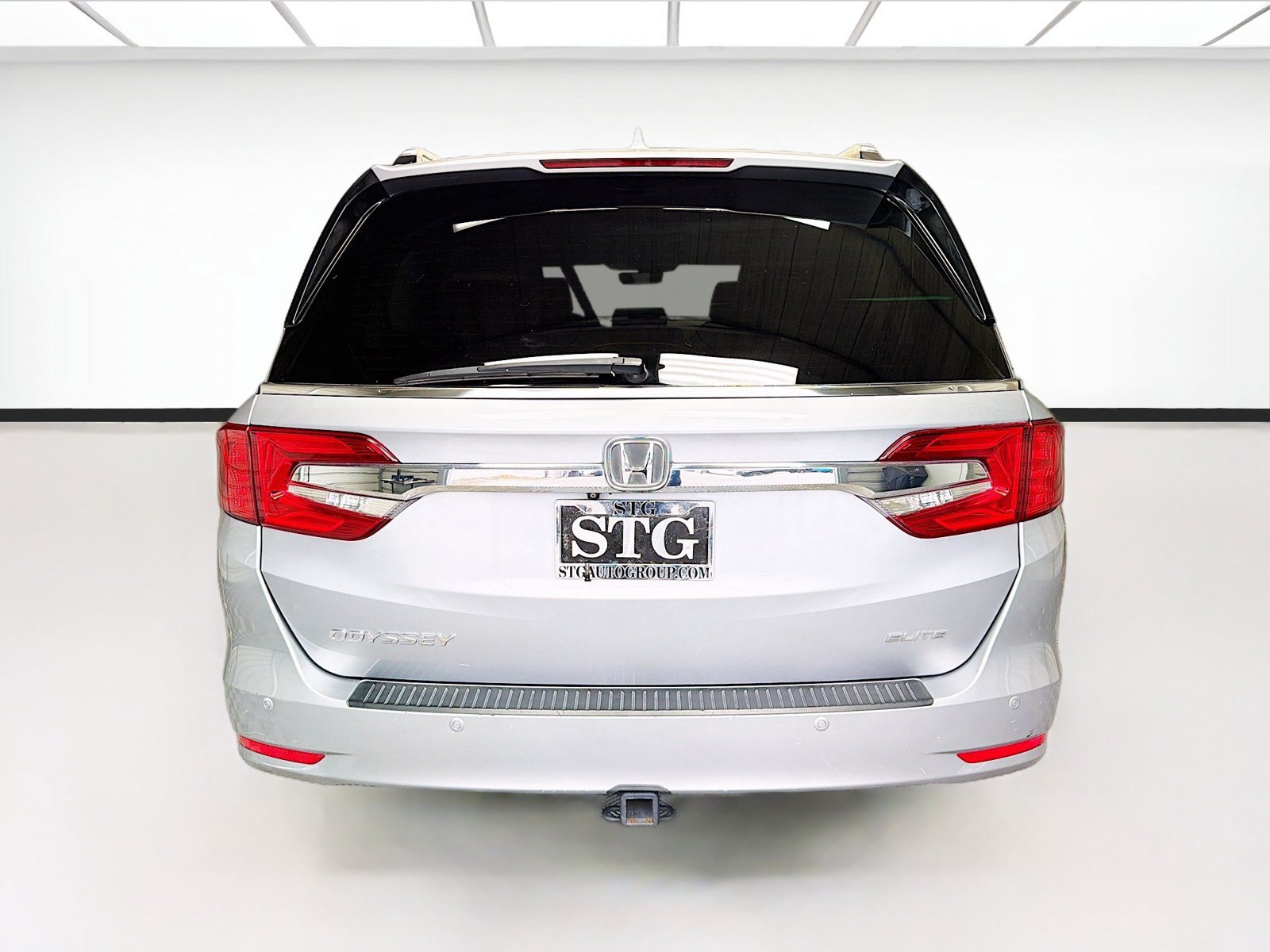 Used 2018 Honda Odyssey Elite image 5