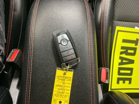 Used 2024 Ford Escape ST-Line image 20