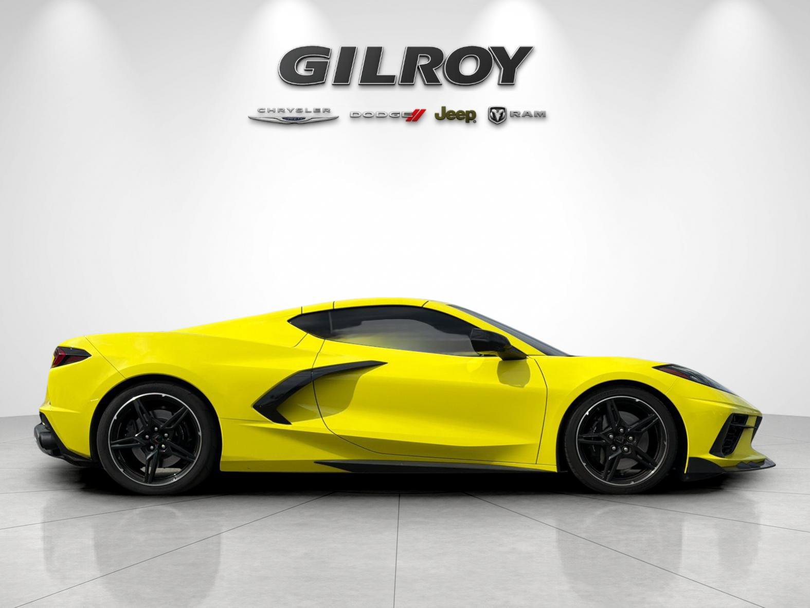Used 2020 Chevrolet Corvette Stingray Premium Cpe w/ 3LT Preferred Equipment Group RWD image 3
