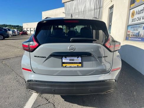 Used 2024 Nissan Murano SV w/ SV Midnight Edition Package AWD/4WD image 4