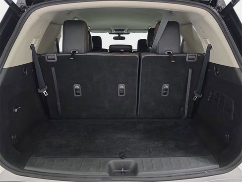 Used 2022 Nissan Pathfinder SL image 34