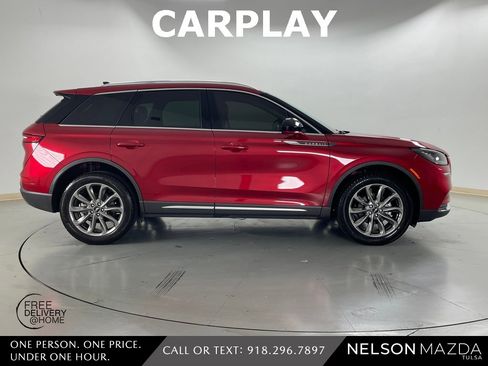 Used 2022 Lincoln Corsair FWD w/ Premium Package image 5