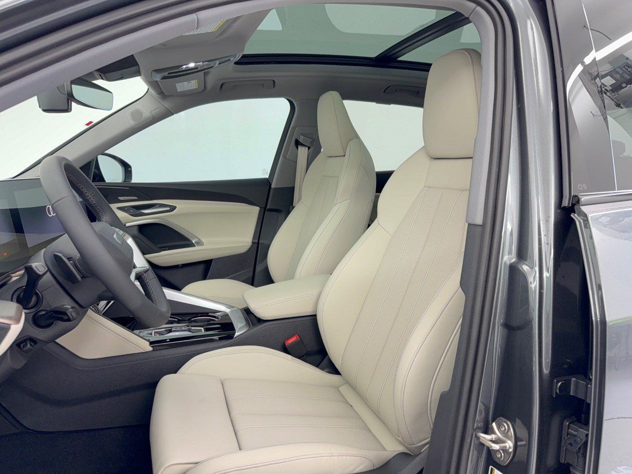 New 2026 Audi Q5 Premium Plus AWD/4WD image 5