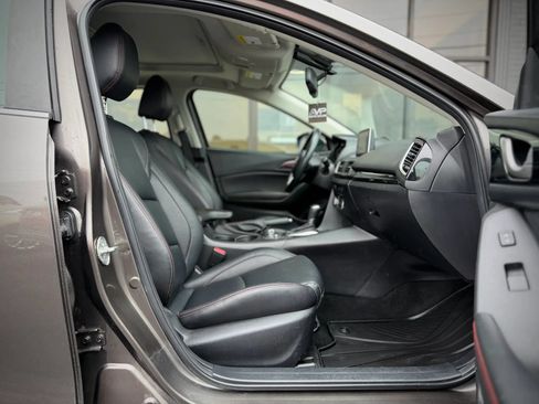 Used 2016 MAZDA MAZDA3 i Grand Touring FWD image 18