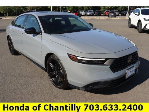 Used 2023 Honda Accord Sport image 1