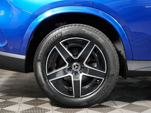 Certified 2025 Mercedes-Benz GLC 300 4MATIC image 11