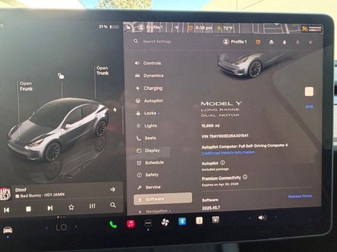 Used 2024 Tesla Model Y Long Range image 17