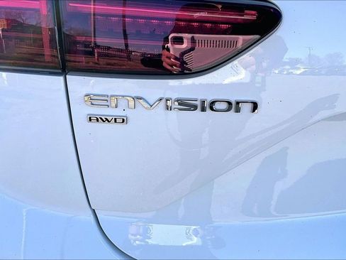 Used 2025 Buick Envision Preferred image 42