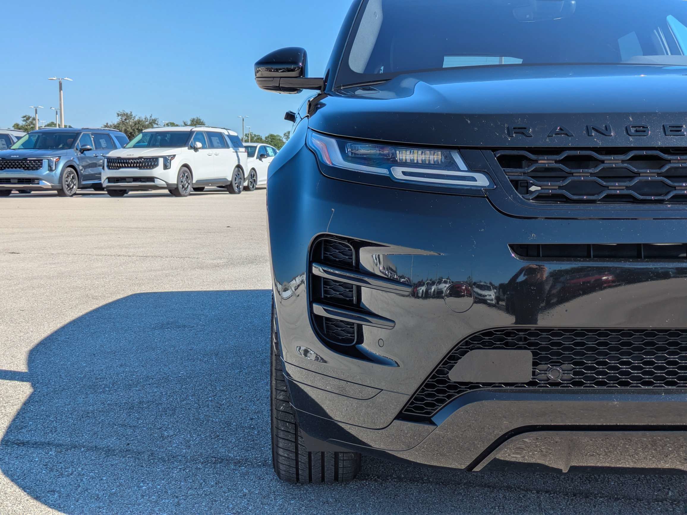 Used 2020 Land Rover Range Rover Evoque R-Dynamic SE AWD/4WD image 10