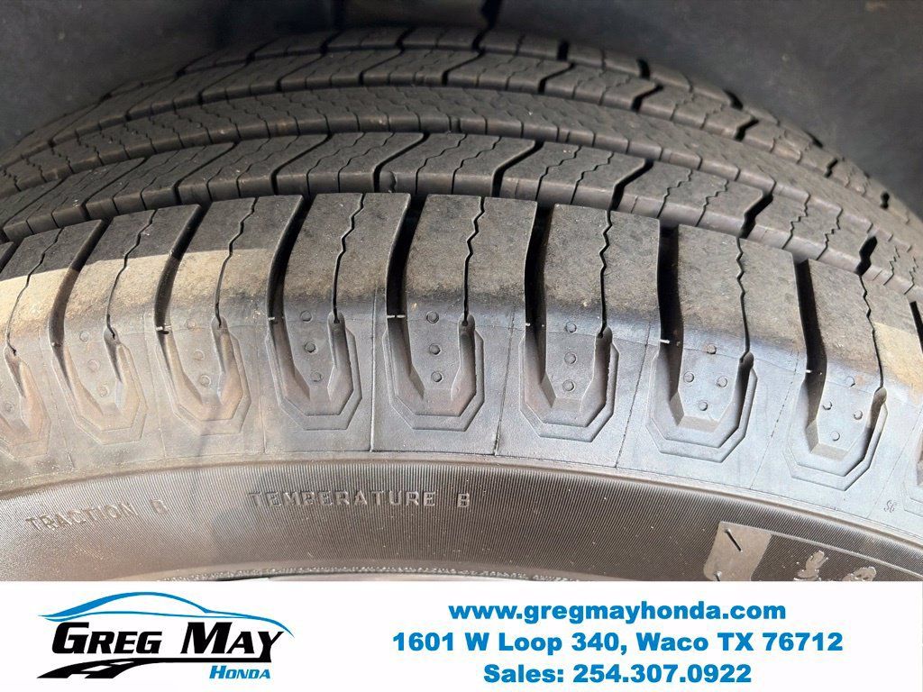 Used 2022 Chevrolet Equinox Premier AWD/4WD image 11