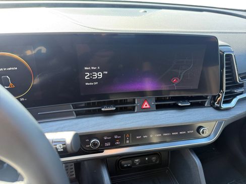 New 2025 Kia Sportage X-Pro AWD/4WD image 12