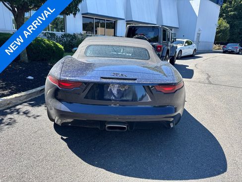 Used 2021 Jaguar F-TYPE Convertible RWD image 3