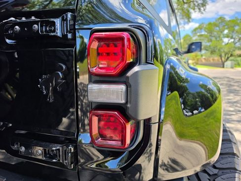 Used 2024 Ford Bronco Raptor w/ Interior Carbon Fiber Pack 6 AWD/4WD image 11