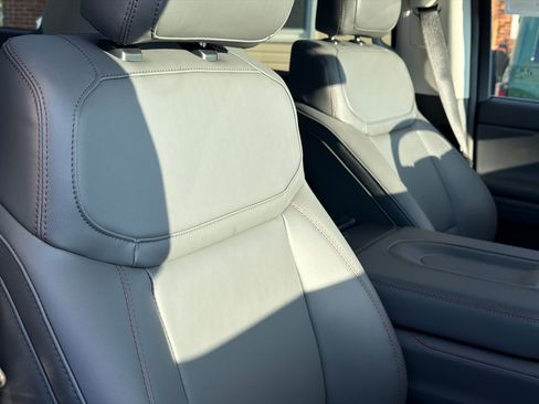 New 2025 Ford Expedition Max Active AWD/4WD image 12