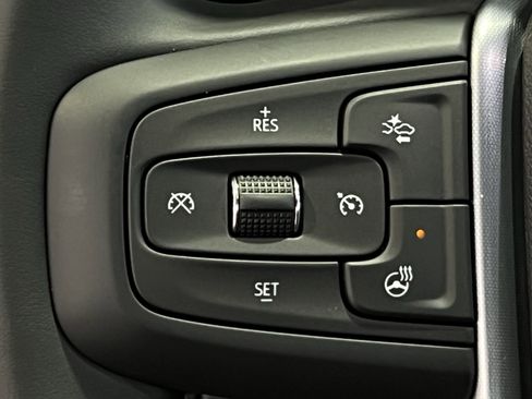 New 2026 GMC Sierra 1500 Elevation image 12