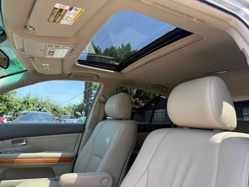 Used 2005 Lexus RX 330 FWD image 21