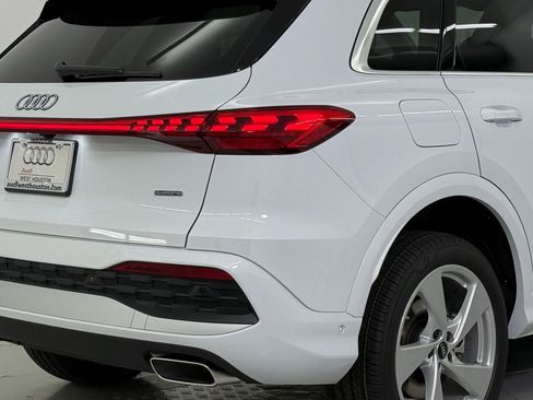 New 2025 Audi Q5 Premium Plus image 13