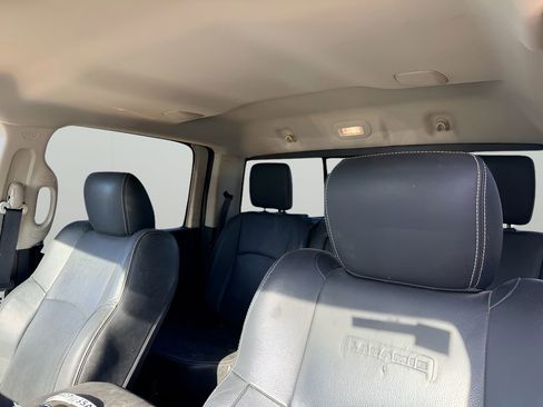 Used 2015 RAM 1500 Laramie w/ Convenience Group AWD/4WD image 9