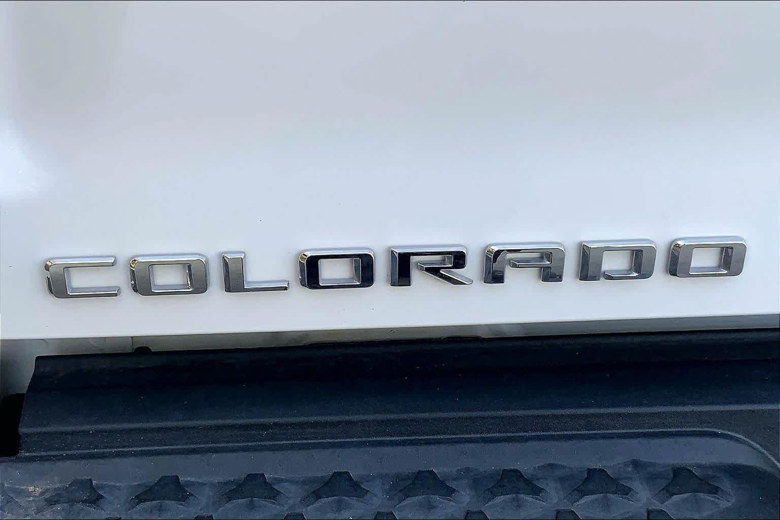 Used 2024 Chevrolet Colorado LT w/ LT Convenience Package II AWD/4WD image 33