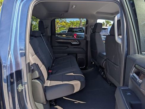 Used 2023 Chevrolet Silverado 1500 LT image 14