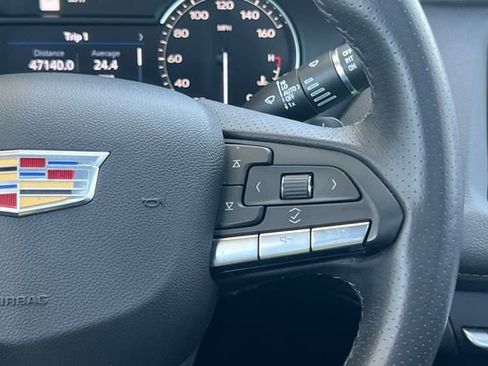 Used 2023 Cadillac XT4 Sport FWD image 32