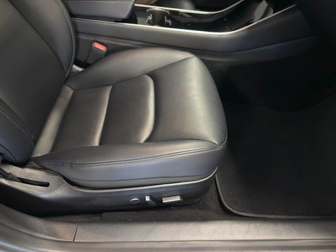 Used 2018 Tesla Model 3 Mid Range RWD image 21