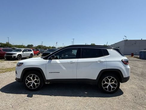 Certified 2024 Jeep Compass Limited AWD/4WD image 30