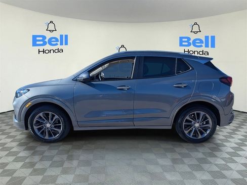 Used 2021 Buick Encore GX Preferred w/ Sport Touring Package image 2