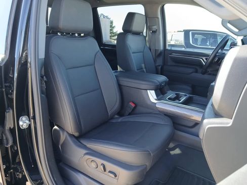 Used 2025 Chevrolet Silverado 3500 LTZ w/ LTZ Plus Package image 43