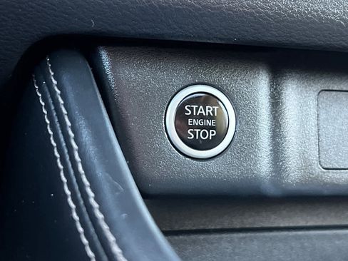 Certified 2023 Nissan Rogue SL w/ SL Premium Package image 30