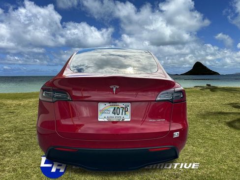 Used 2020 Tesla Model Y Long Range image 6