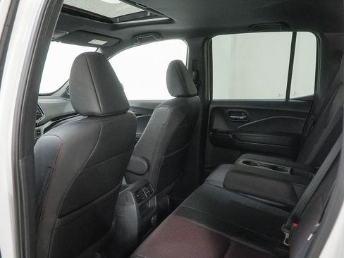 Used 2023 Honda Ridgeline Black Edition image 43