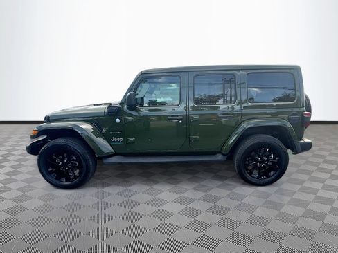 Used 2023 Jeep Wrangler Unlimited Sahara w/ Cold Weather Group AWD/4WD image 9