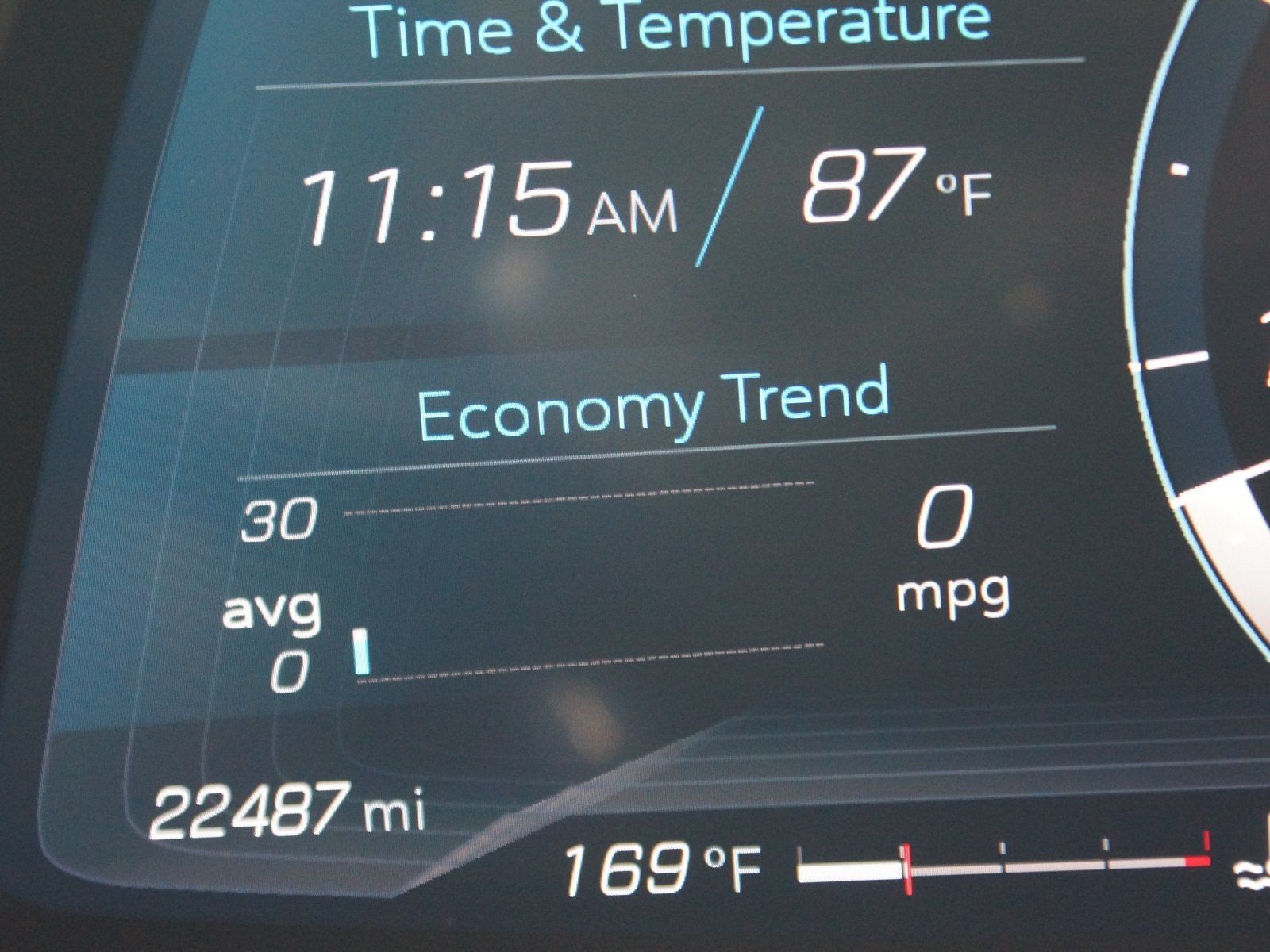 Used 2022 Chevrolet Corvette Stingray Premium Conv w/ Z51 Performance Package RWD image 4
