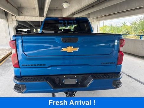 Used 2022 Chevrolet Silverado 1500 Custom w/ LPO, Dark Essentials Package RWD image 17