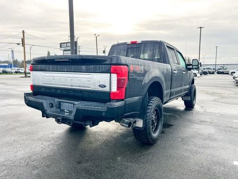 Used 2017 Ford F350 Platinum w/ Platinum Ultimate Package image 6