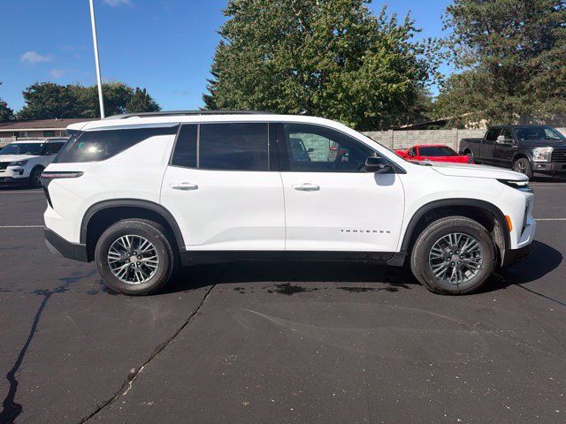 Certified 2025 Chevrolet Traverse LT FWD image 5