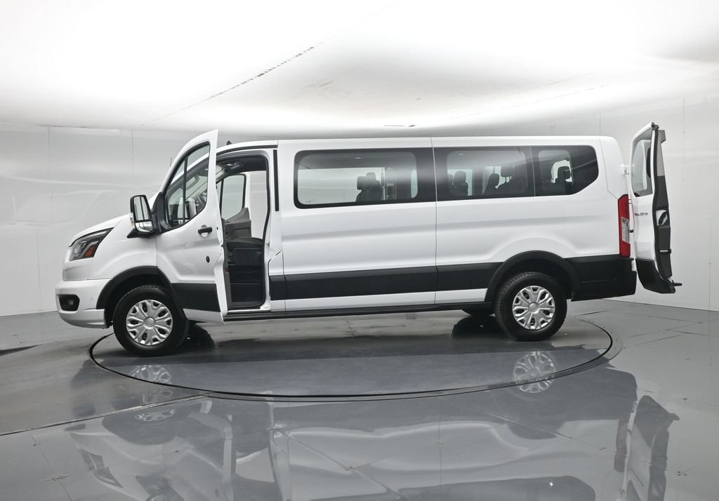 Used 2023 Ford Transit 350 XLT RWD image 32