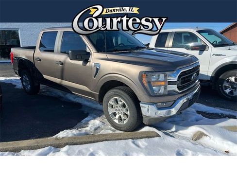 Used 2023 Ford F150 XLT image 1