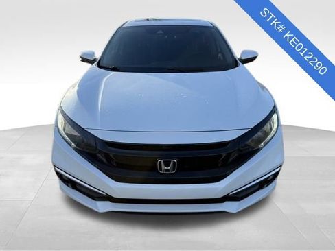 Used 2019 Honda Civic EX image 2