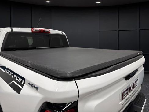 Used 2024 GMC Canyon Elevation w/ Convenience Package image 36
