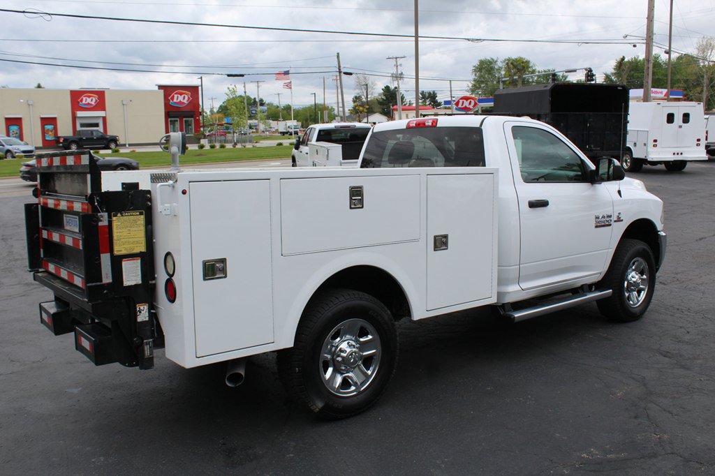 Used 2018 RAM 3500 Tradesman w/ Chrome Appearance Group AWD/4WD image 7