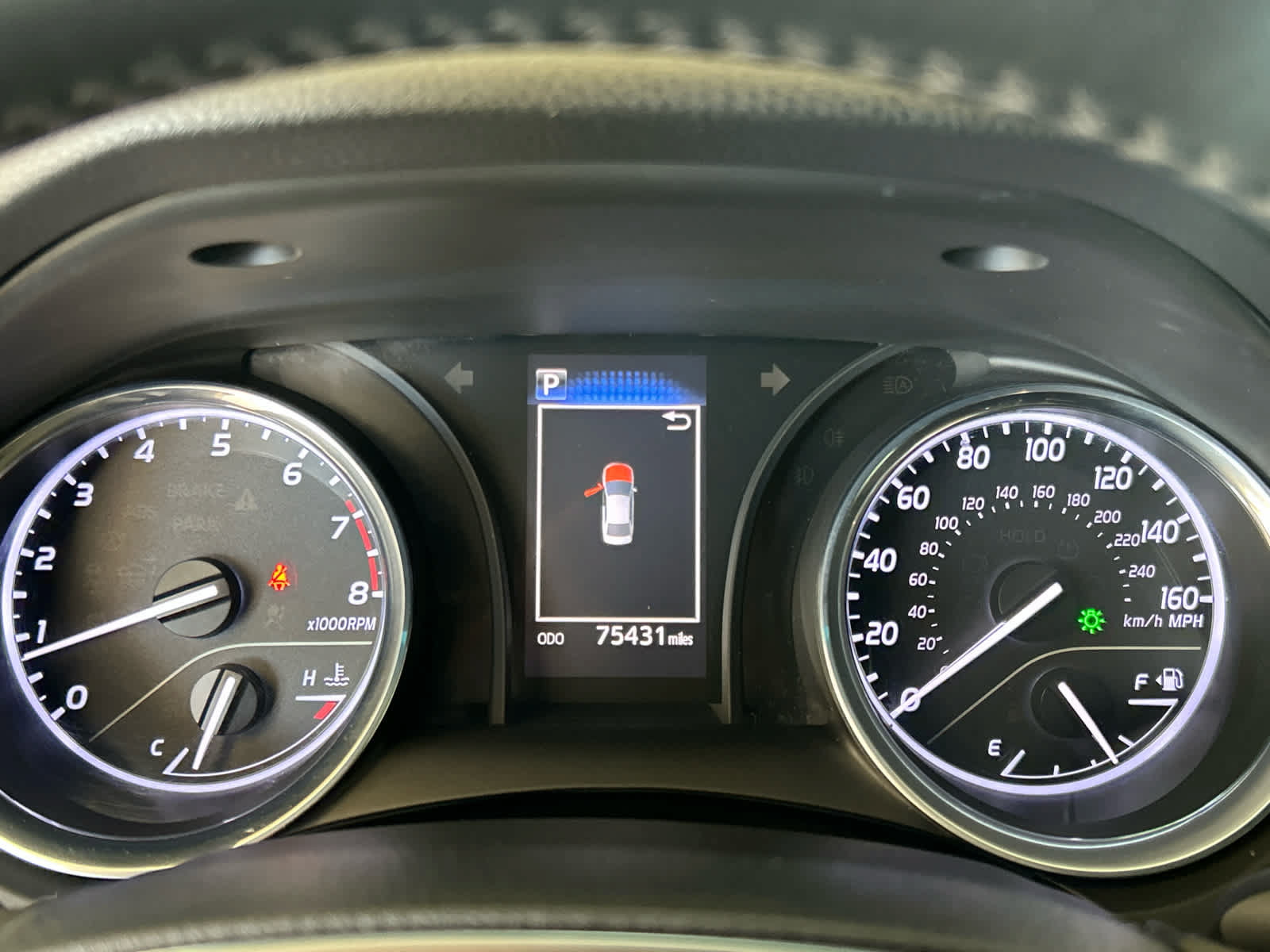 Used 2018 Toyota Camry SE FWD image 22