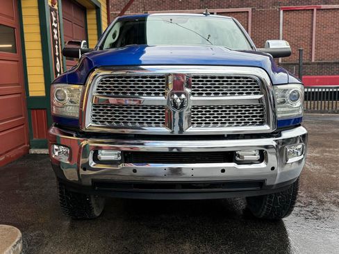 Used 2018 RAM 2500 Laramie w/ Convenience Group AWD/4WD image 11