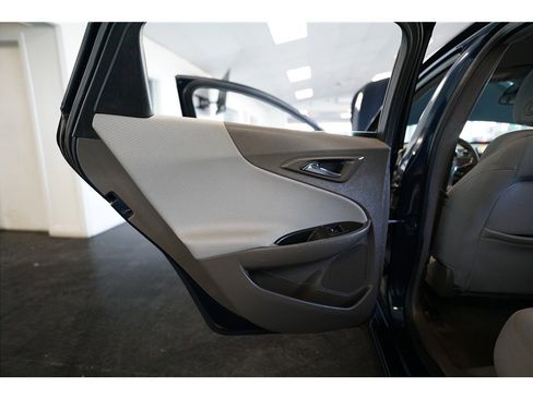 Used 2020 Chevrolet Malibu LT image 14