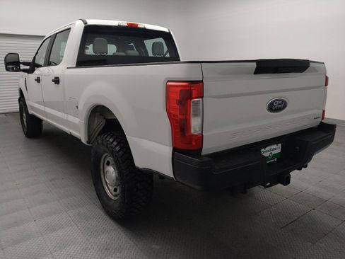 Used 2017 Ford F250 XL AWD/4WD image 5